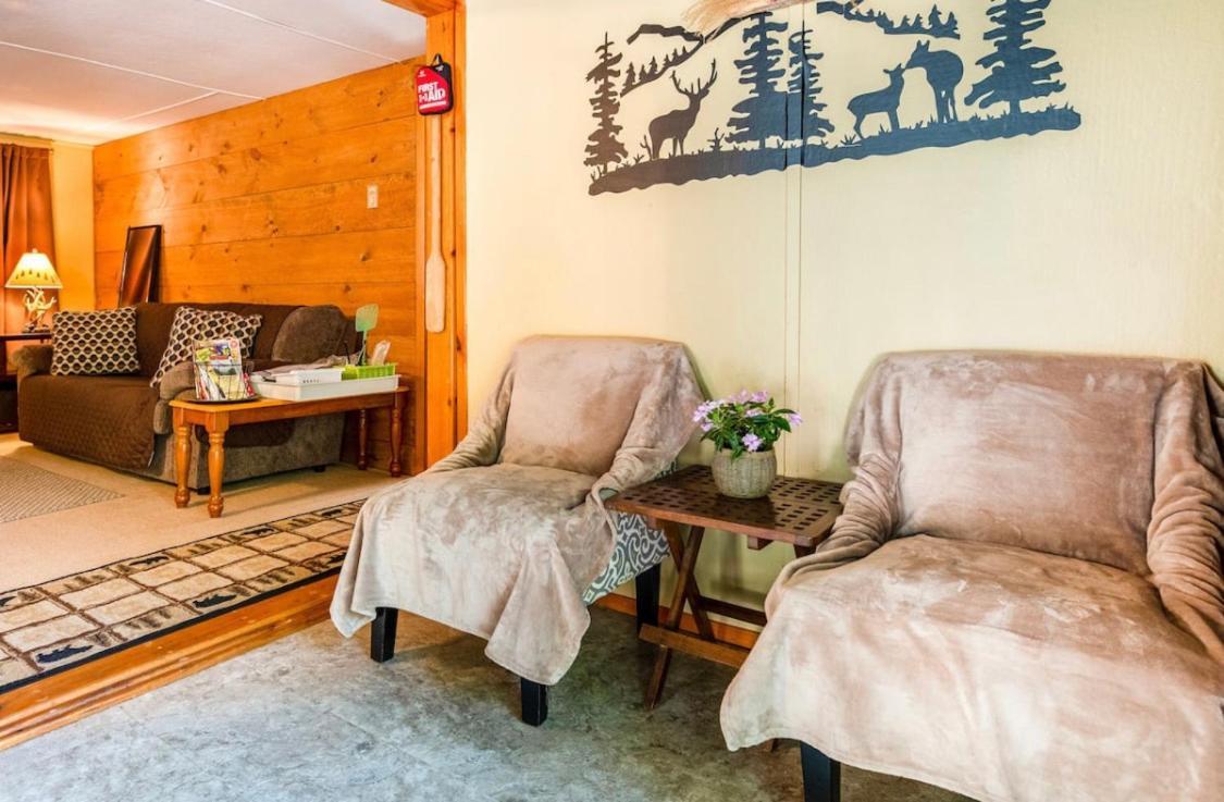 Pocono Cabin With Private Pool At Shawnee Mtn East Stroudsburg Exteriör bild